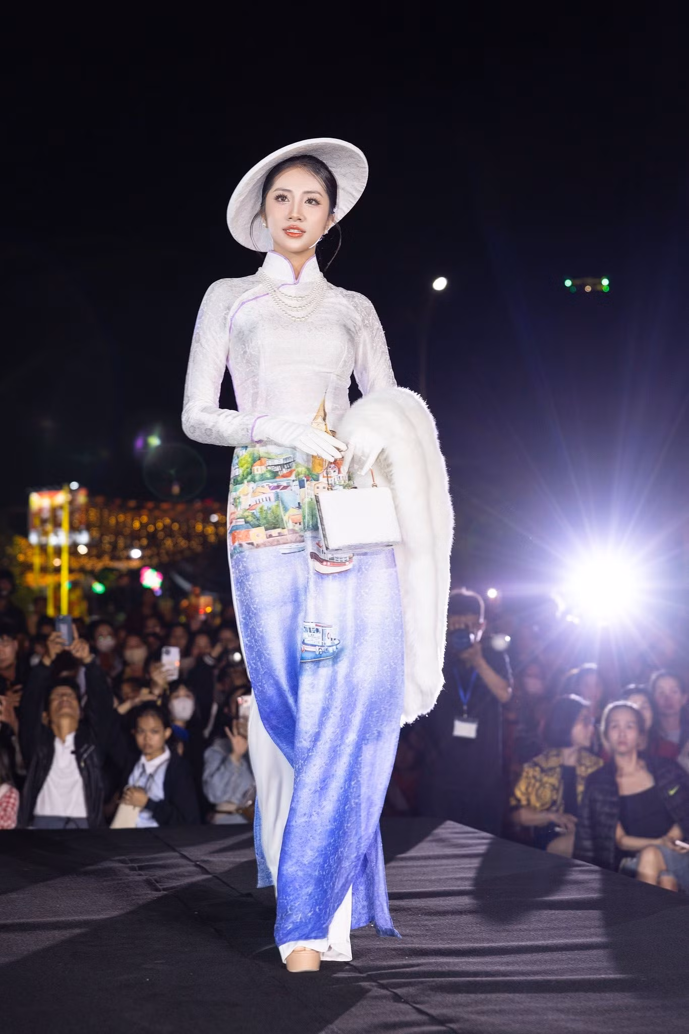 truc-linh4.jpg