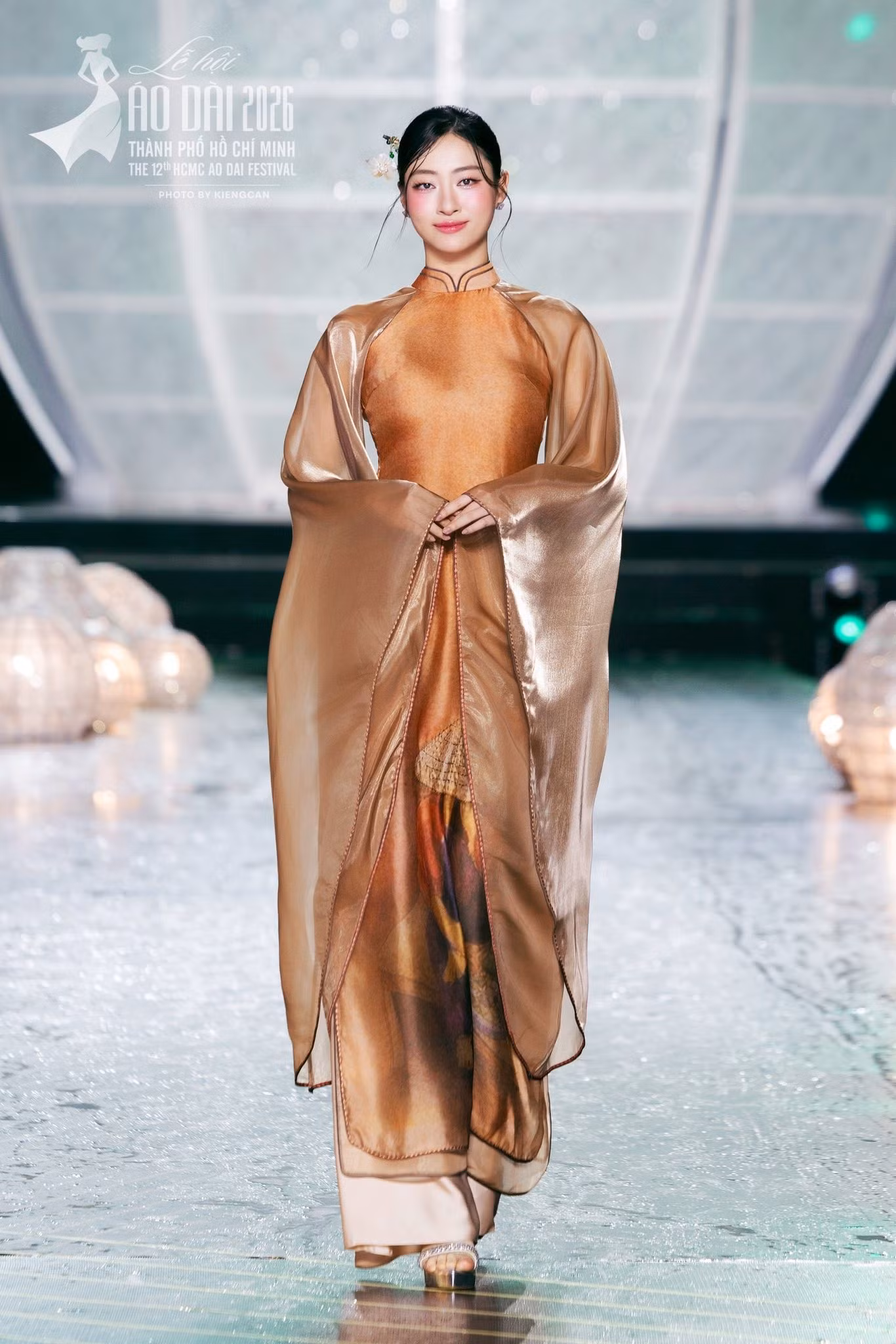 luong-thuy-linh2.jpg