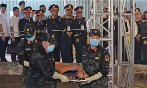 Hành trình phát hiện rãnh chôn tập thể, tìm thấy 5 hài cốt liệt sĩ đầu tiên tại Công viên Lê Thị Riêng 