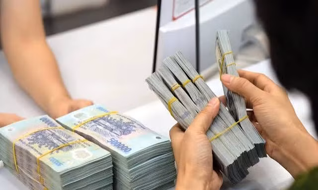 Nữ giám đốc hãng phim lừa 'chạy án' chiếm đoạt tiền tỷ