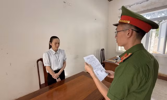 Nữ tài xế tông chết Chủ tịch xã. 