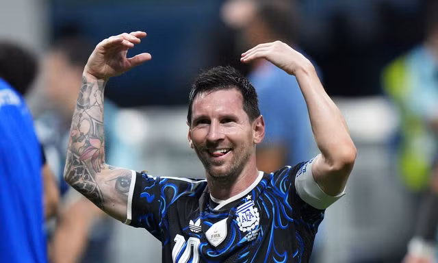 Lionel Messi nói gì khi Argentina thắng ngược Anh?