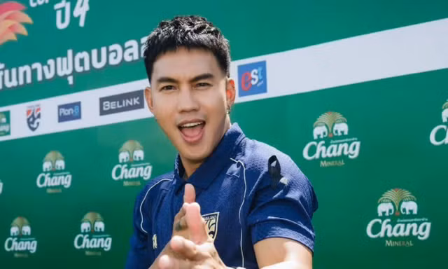 Danh thủ Thái Lan: 'Lần sau, chỉ cần cử cầu thủ trẻ đá ASEAN Cup'