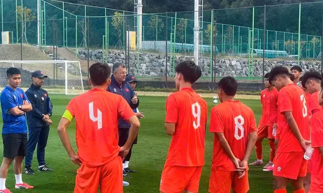 U17 Việt Nam thắng đội bóng Hàn Quốc 5-0, chạy đà hoàn hảo trước World Cup