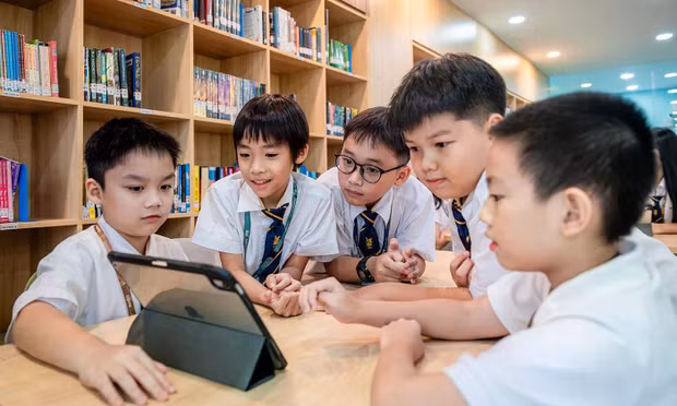 Đọc sách trong thời đại số: Cần thêm kỹ năng chọn lọc thông tin