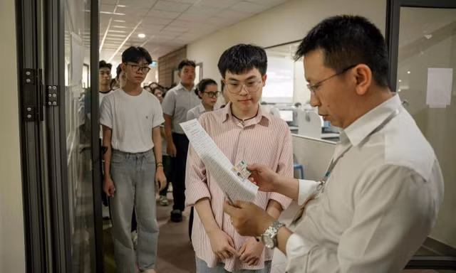 Thiếu giáo viên: Gỡ nghịch lý từ bài toán đào tạo