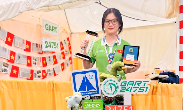 Nữ sinh được tuyên dương “Thanh niên sống đẹp” sau dấu ấn tại cuộc thi robot quốc tế
