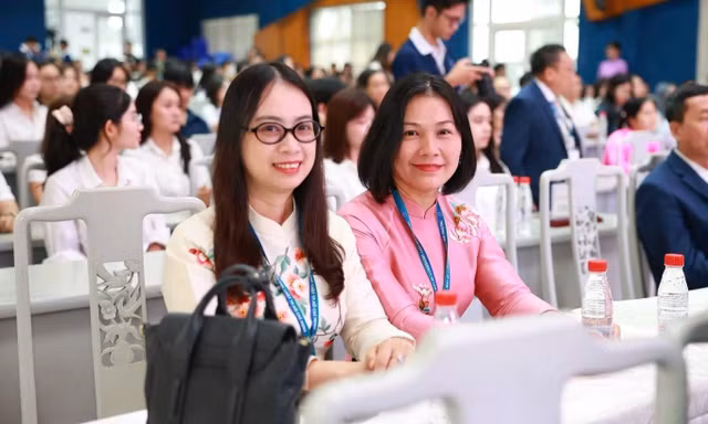 Nhiều đại học tuyển giảng viên, nghiên cứu viên, có vị trí thu nhập từ 50 triệu đồng/tháng