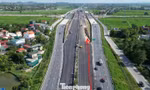 Hình hài nút giao 2 tầng cao tốc Bắc Nam qua Ninh Bình chuẩn bị thông xe