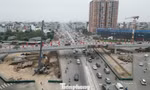 Mở rộng rào chắn phục vụ thi công dự án hầm chui Cổ Linh