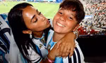Vợ Messi vỡ òa cảm xúc
