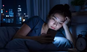 Ma trận phim ngắn AI đang khiến người trẻ sập bẫy, thức xuyên đêm