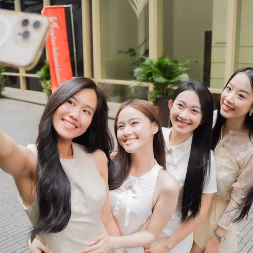 Thí sinh Hoa hậu Việt Nam muốn trải nghiệm ẩm thực Hà Nội