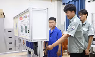 Thu hút nhân tài đến Khánh Hòa không chỉ bằng tiền