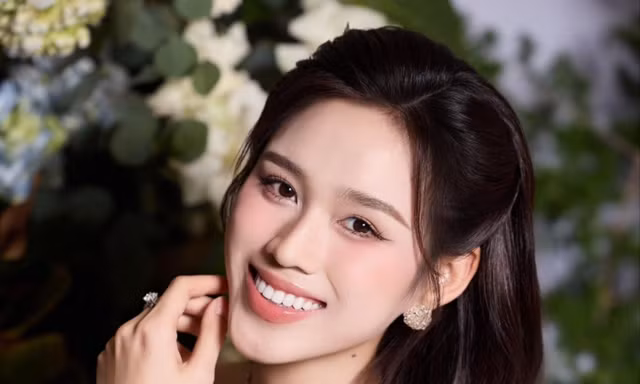 Hoa hậu Đỗ Thị Hà cưới