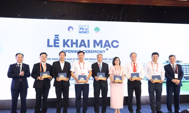 Hơn 2.000 chuyên gia dự hội nghị nha khoa quốc tế tại TPHCM