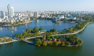 Một góc thành phố Hà Nội nhìn từ trên cao. Ảnh: Như Ý