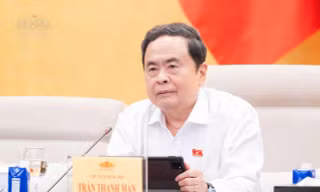 Không để nhận con nuôi biến tướng thành mua bán trẻ em