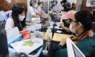 Bộ Nội vụ nói gì về đề xuất tăng biên chế cấp xã? 