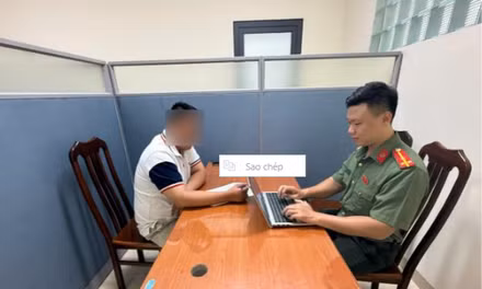 Kiểm duyệt viên nhóm 'GIAO THÔNG VĂN MINH' bị phạt vì để thông tin sai sự thật 'lọt' lên Facebook