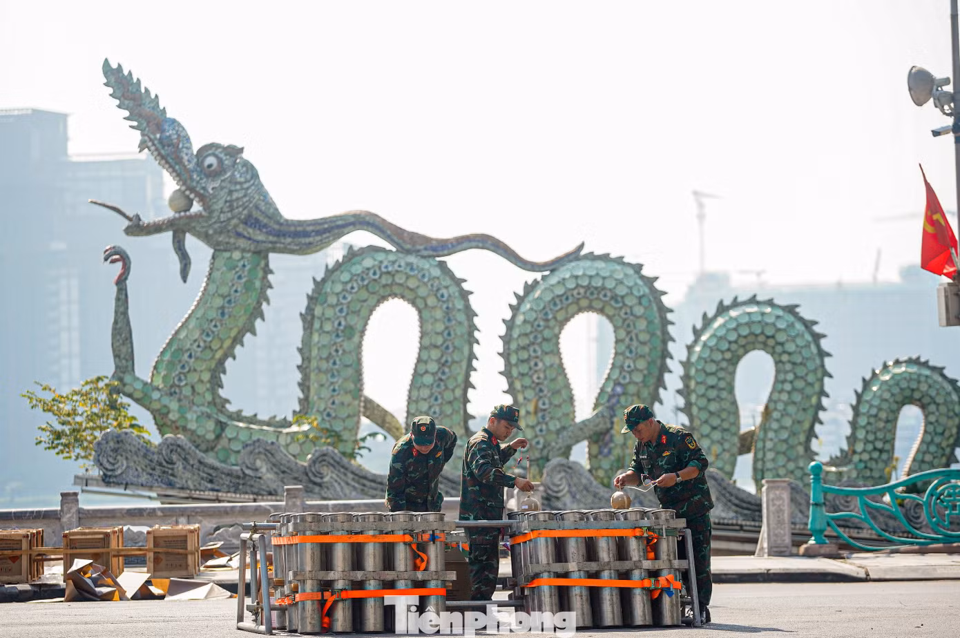 tp-tran-dia-phao-anh-15.jpg