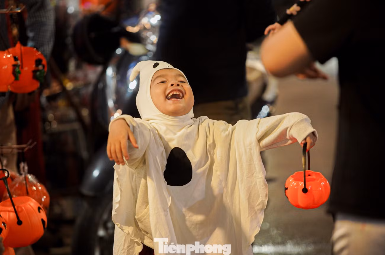 tp-halloween-17.jpg
