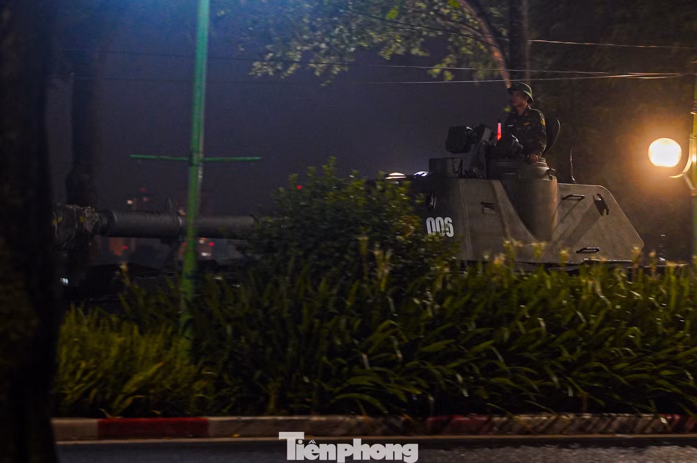 tp-cua-thep-anh-3.jpg