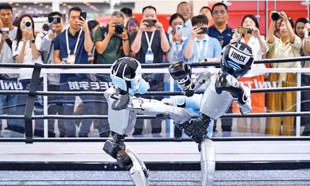 Một màn biểu của robot hình người Unitree Ảnh: Global Times