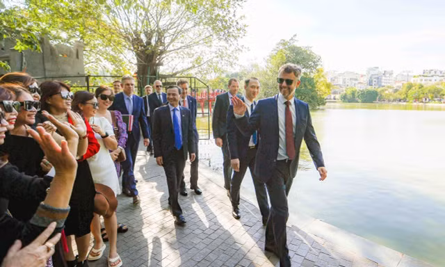 Ông Lương Thanh Nghị nhiều lần được hội kiến các thành viên Hoàng gia Đan Mạch khi đảm trách cương vị Đại sứ Việt Nam tại Đan MạchẢnh: NVCC 