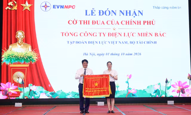 EVNNPC nỗ lực bảo đảm cung ứng điện cho các trung tâm sản xuất phía Bắc 