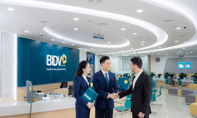  BIDV Contact Center kết hợp AI và EI mang trải nghiệm mới cho khách hàng 