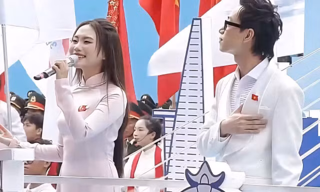 Phương Mỹ Chi và Double2T là hai nghệ sĩ trẻ vinh dự được biểu diễn trong cả hai sự kiện A50, A80