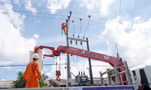 Điện lực miền Nam chủ động phương án, đảm bảo điện an toàn dịp Quốc khánh 2/9 