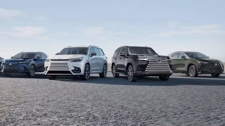 Mỗi cái tên của dòng xe Lexus đều được viết tắt theo ý nghĩa đặc biệt. Ảnh: Lexus.