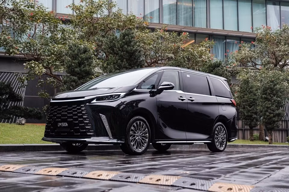 Chiếc MPV siêu sang của Lexus mang ý nghĩa "mẫu xe vận chuyển hành khách siêu sang". Ảnh: Lexus.