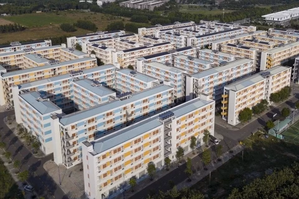 Nhà ở xã hội dự kiến chỉ được bán lại cho người đủ điều kiện hưởng chính sách về loại nhà này. Ảnh: Duy Hiệu.