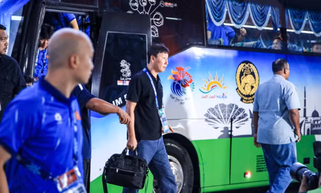 Trực tiếp Malaysia vs Việt Nam 0-0 (H1): Quang Hải dự bị, Đình Bắc đá chính 