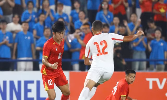Trực tiếp U20 Việt Nam 0-1 U20 Palestine (Hiệp 2): Chủ nhà vừa không hay vừa kém may