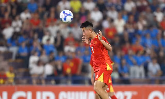 Trực tiếp U20 Việt Nam 1-1 U20 Palestine (Hiệp 2): Quốc Khánh đánh đầu gỡ hòa