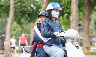 Hà Nội có thể còn oi nóng nhiều ngày, bao giờ không khí lạnh mới trở lại?