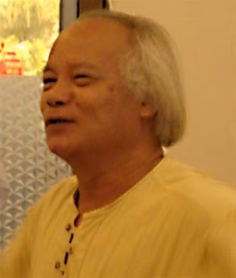 Nhà thơ Hoàng Cát