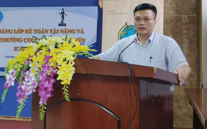 Trường ĐH Kinh tế và QTKD phối hợp với ICAEW khai giảng khóa học Kế toán Tài năng 