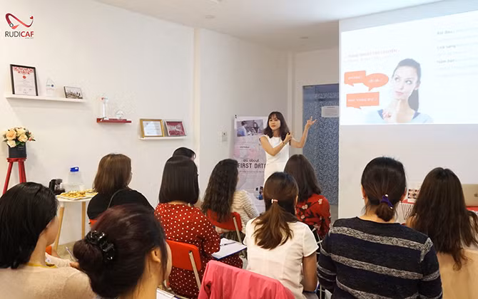 Phát động chiến dịch “SỐNG MÀU SẮC” cùng Rudicaf