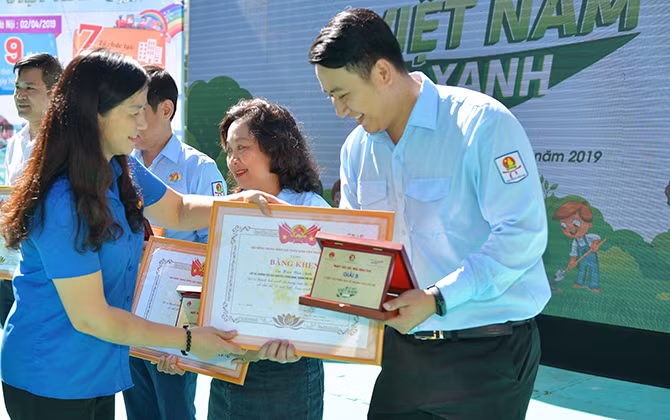 Tổng kết và trao giải cuộc thi vẽ tranh “Vì một Việt Nam xanh”