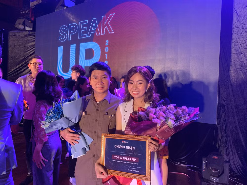 Cô nàng trẻ nhất cuộc thi MC Speak Up của Học viện báo chí và Tuyên Truyền
