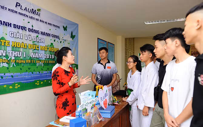 Võ sinh tranh tài tại giải Taekwondo huyện Hoài Đức mở rộng năm 2019
