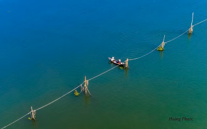Du Xuân trên sóng nước đầm phá