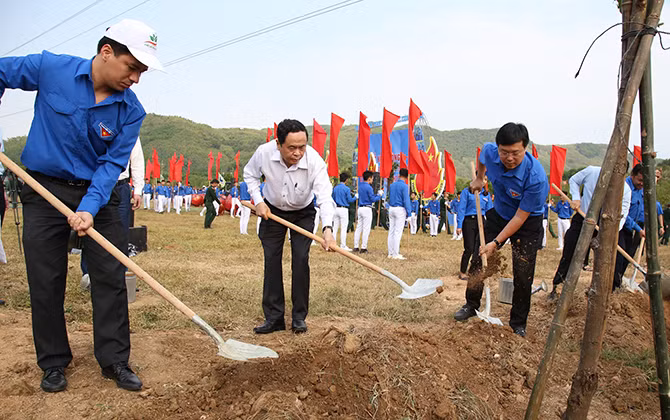 Khởi động tháng thanh niên 2019: Rộng khắp - Thiết thực - Hiệu quả