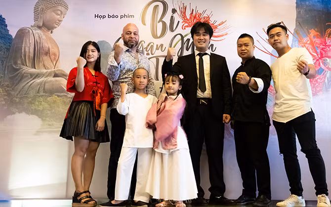 Võ sư Flores đóng vai nhà sư trong phim Việt 