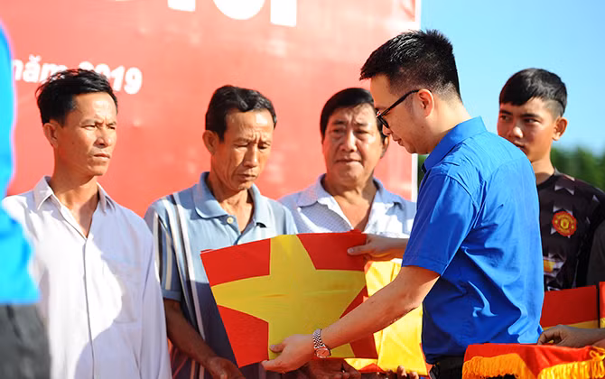 Người trẻ gửi thông điệp Yêu Tổ quốc từ đất mũi